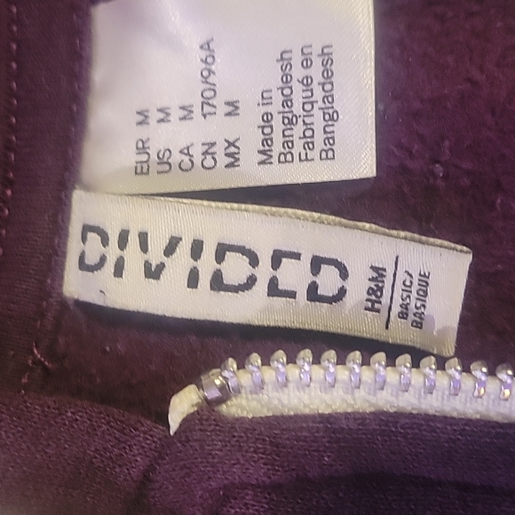 Sweater - Picture 2 of 2